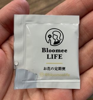 Bloomee Life　ブルーミーライフ　お花のサブスク　サブスクリプション　ポスト